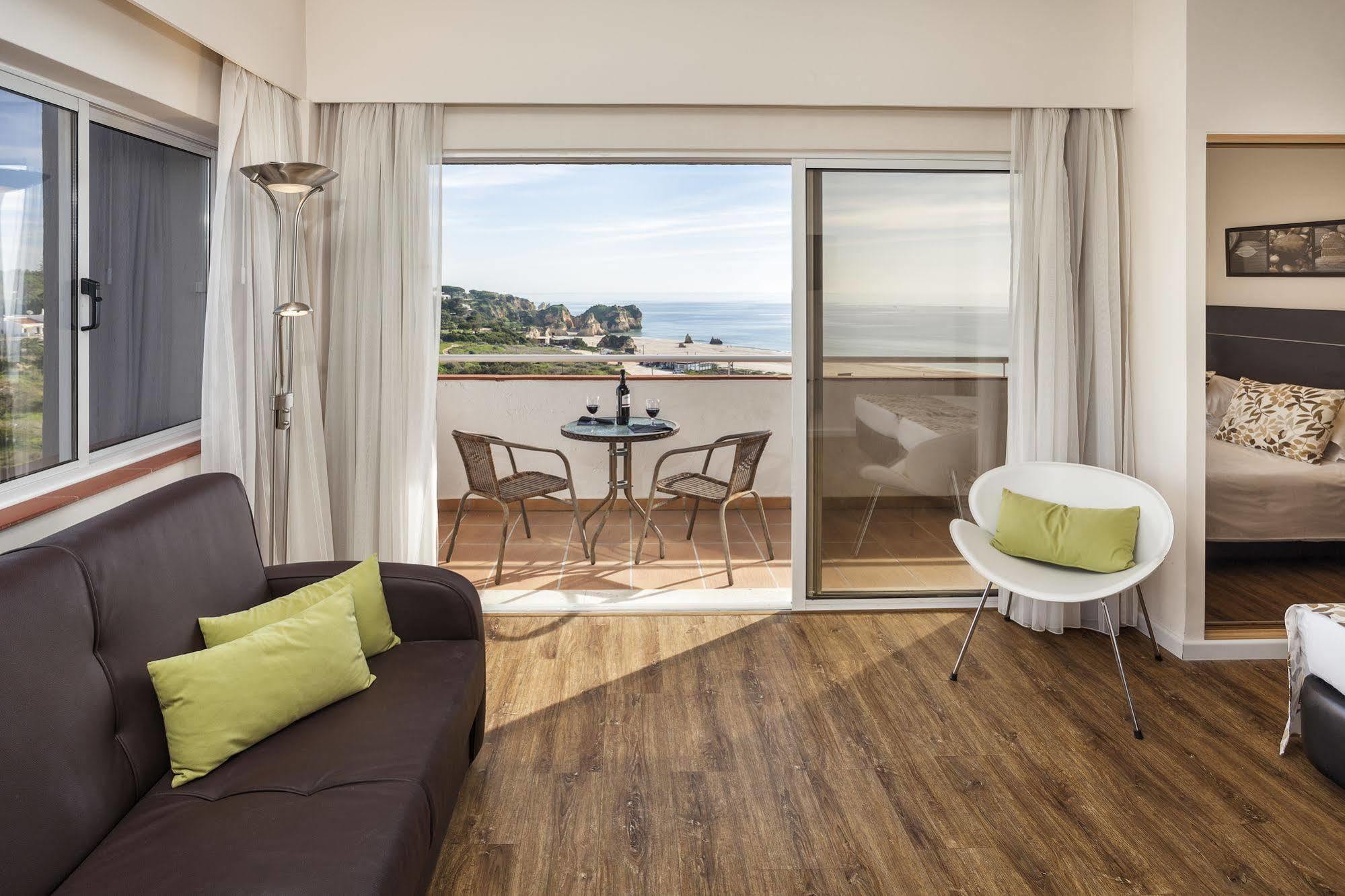 Pestana Alvor Atlantico Residences Beach Suites ภายนอก รูปภาพ