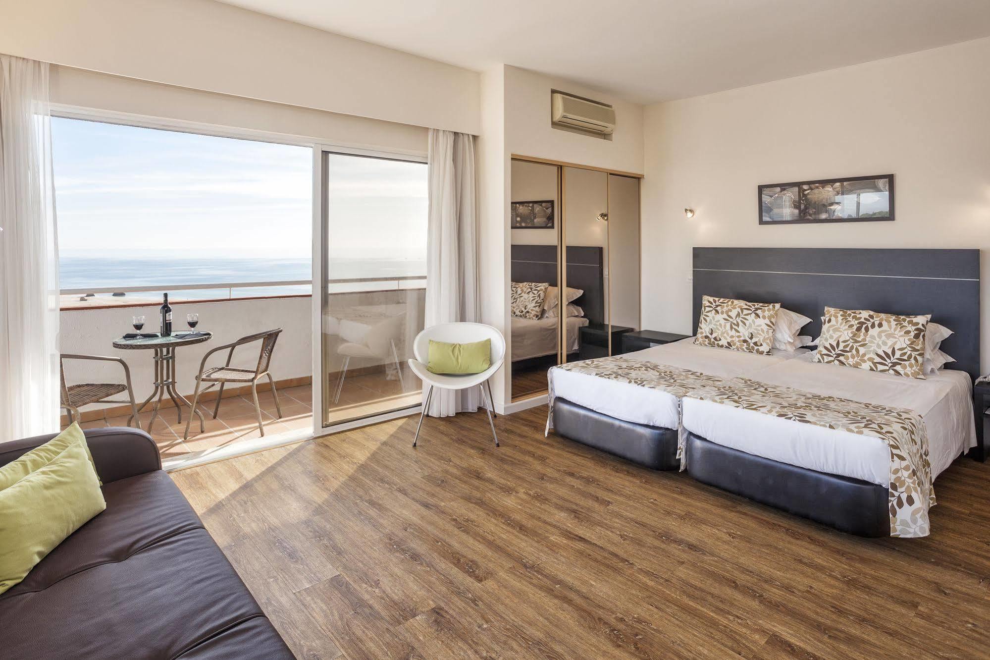 Pestana Alvor Atlantico Residences Beach Suites ภายนอก รูปภาพ