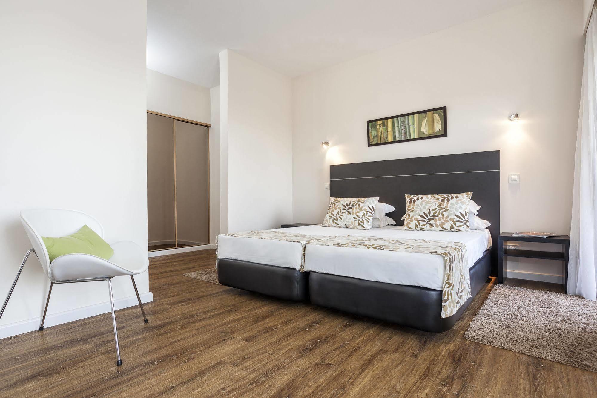 Pestana Alvor Atlantico Residences Beach Suites ภายนอก รูปภาพ