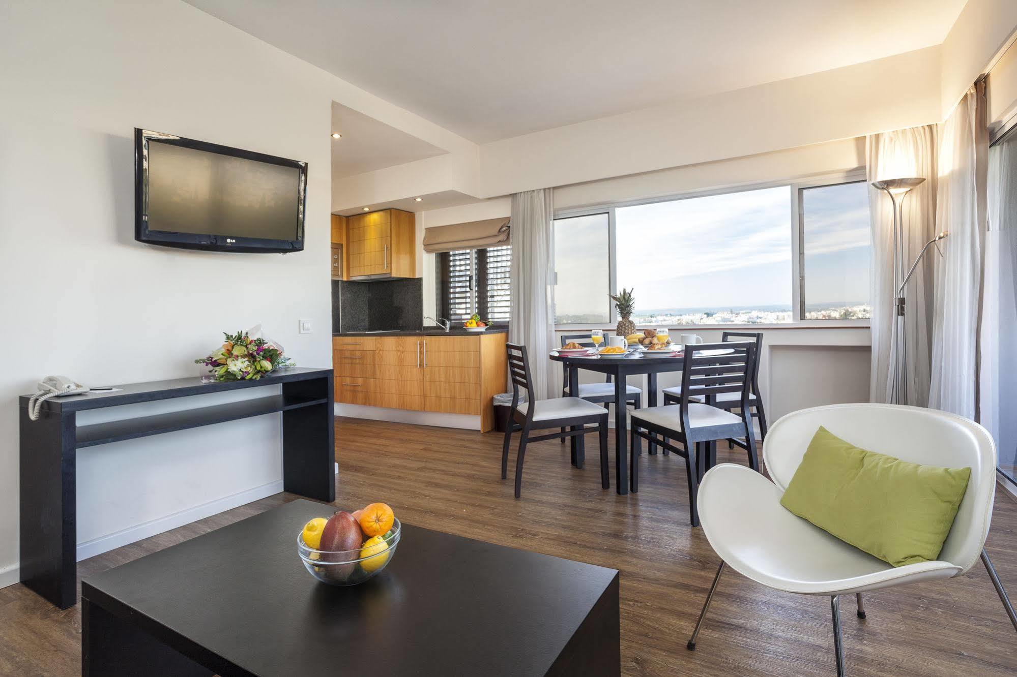 Pestana Alvor Atlantico Residences Beach Suites ภายนอก รูปภาพ