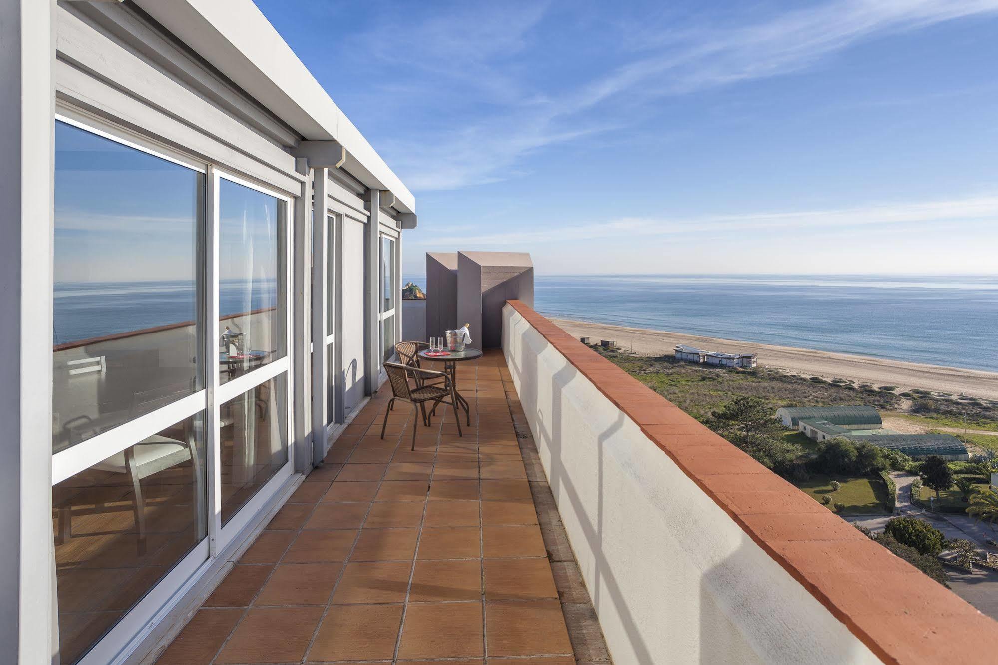Pestana Alvor Atlantico Residences Beach Suites ภายนอก รูปภาพ